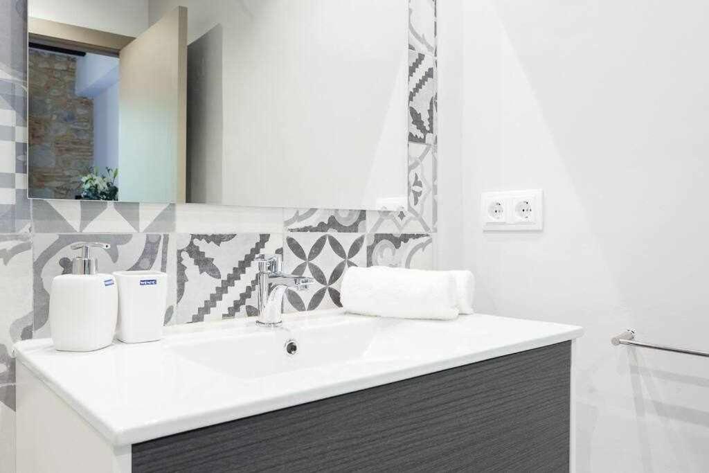 Sleep & Stay Home With Balcony Bonaventura 3 Gerona Buitenkant foto